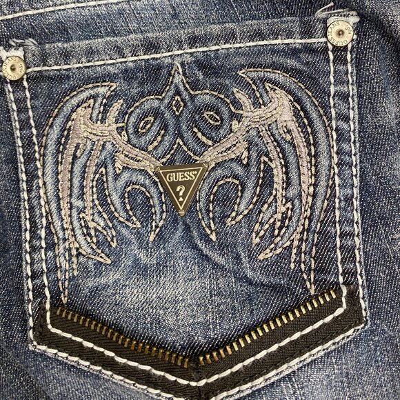 Guess  Rare Jeans Sz 28 Distressed and Gorgeous Embroidered Pockets - Picture 1 of 13